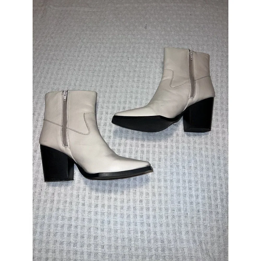 NASTY GAL Contrast Off White Leather Western Ankle Heel Boots - Picture 7 of 15
